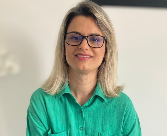 Aline Ferreira Passos